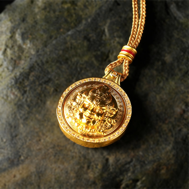 Ancient Gold Sand Diamond Compass Pendant Simple Unicorn Pixiu Necklace