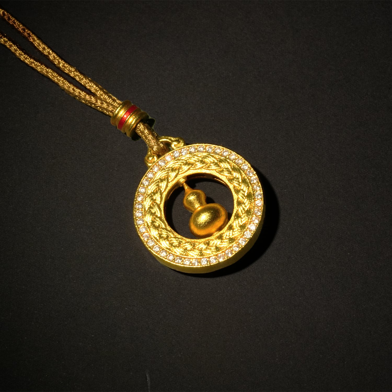 Sand Gold Diamond Wheat Ear Gourd Pendant Necklace With Rotating Compass