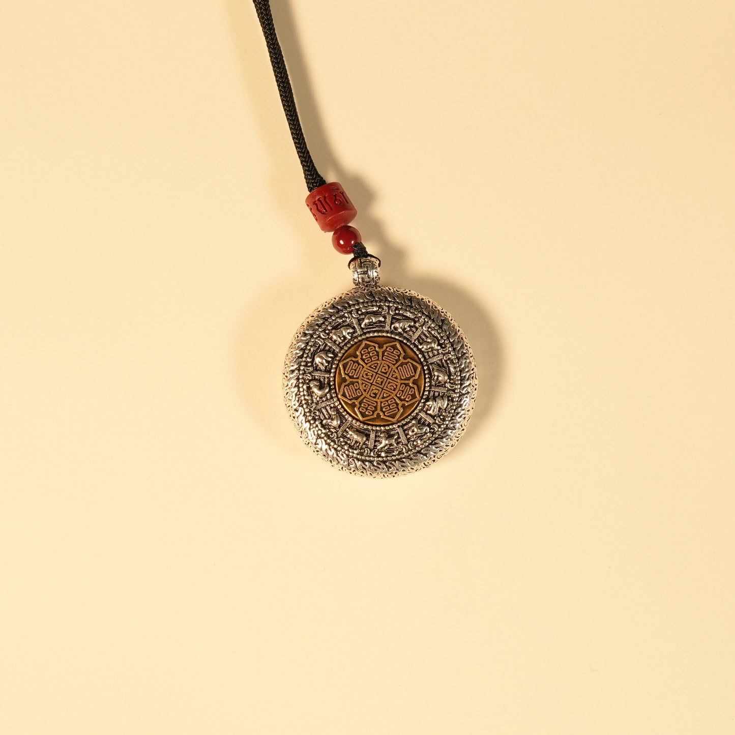 Letitdao Spinning Talisman Coin Pendant Cinnabar Infused Guardian Necklace for Protection & Positive Energy