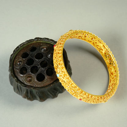 Letlt Dao Vintage Gold Cuff Bangle Hollow Filigree Wealth Bracelet in Gold-Tone Alloy Palace Style Jewelry Gift