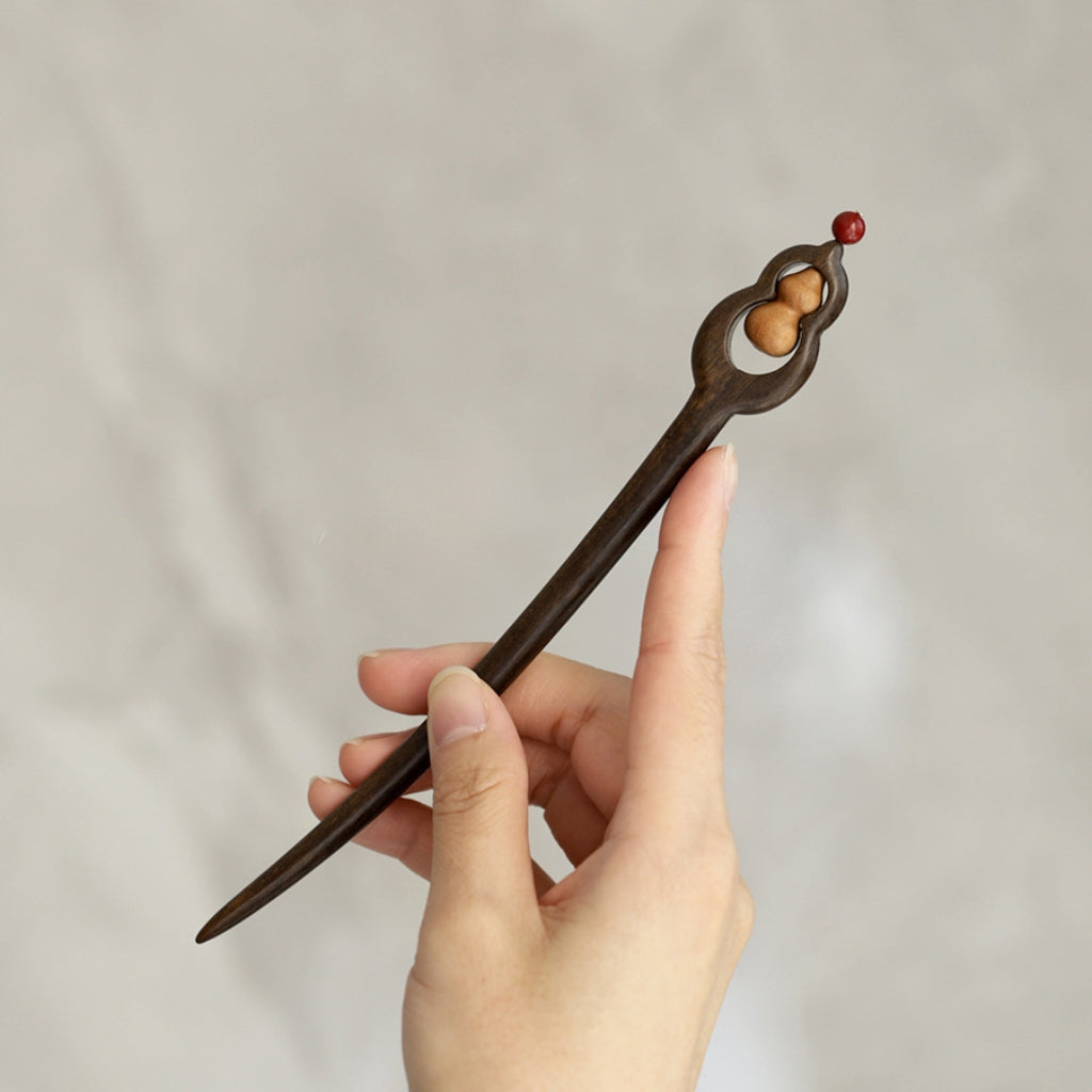 Letitdao Spiritual Sword Hairpin Long FlowiLucky Gourd Hairpin Sandalwood Handmade Hair Stick for Double Blessings & Positive Energy Mindful Cultural Gift
