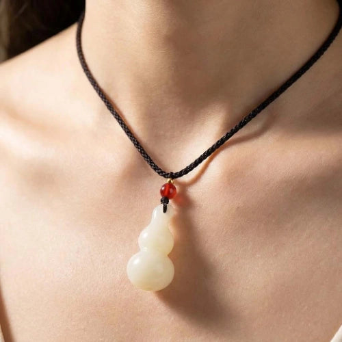 Letitdao An Amulet from the Earth Real Jade "Hulu" Pendant An Ancient Luck Symbol for Modern Life