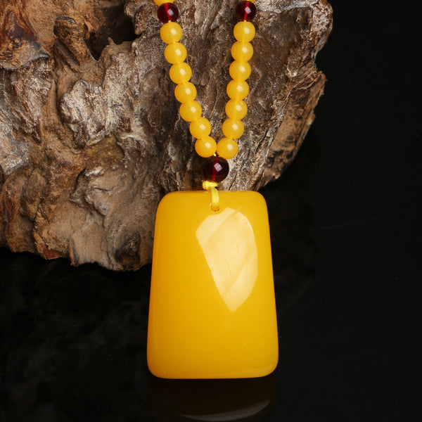 Letitdao Vintage Honey Amber Pendant Necklace Carved Peony & Protection Lock for Good Fortune