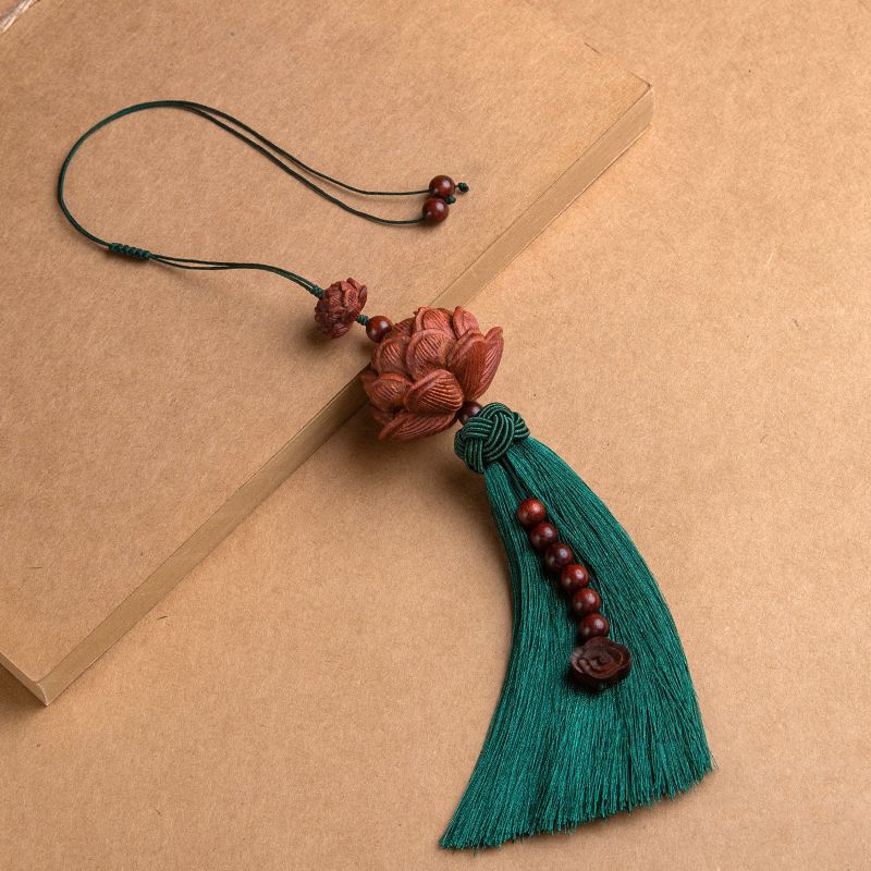 Letitdao Lotus Car Charm for Mindful Driving Natural Sandalwood Rearview Mirror Decor Zen Inspired Unisex Gift